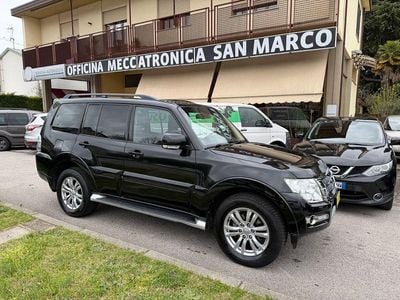 Usata Mitsubishi Pajero Instyle 190 CV (139 kW) 2016 Nero SUV