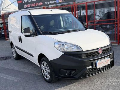 Usata Fiat Doblò 95 CV (69 kW) 2018 Bianco Monovolume