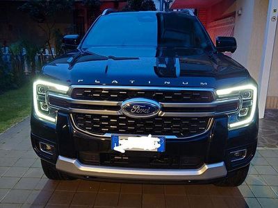 Usata Ford Ranger Platinum 240 CV (176 kW) 2024 Nero Pick-up
