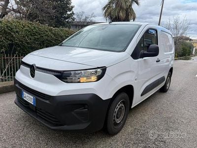 Usata 2024 Citroën Berlingo Monovolume | 15.900 € (Buon prezzo)