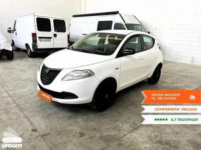 Begagnad Lancia Ypsilon 85 HK (62 kW) 2014 Halvkombi