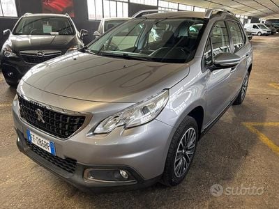 Usata Peugeot 2008 Allure 99 CV (72 kW) 2016 Grigio SUV