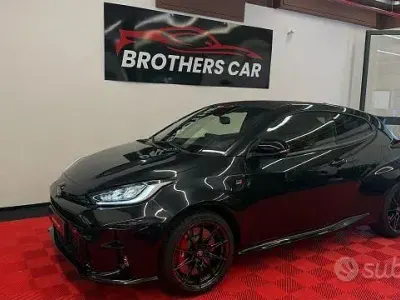Usata Toyota Yaris 261 CV (191 kW) 2024 Nero Utilitaria