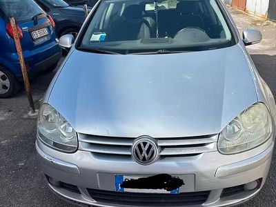Usata VW Golf IV 2004 Grigio Berlina