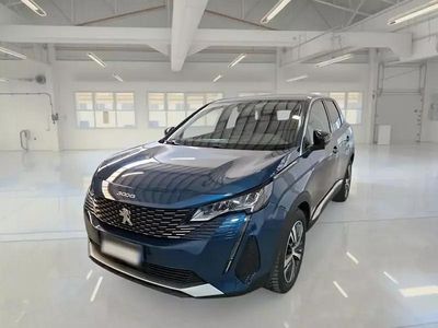 Usata Peugeot 3008 Allure 131 CV (96 kW) 2022 Blu SUV