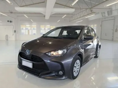 Usata Toyota Yaris Hybrid
