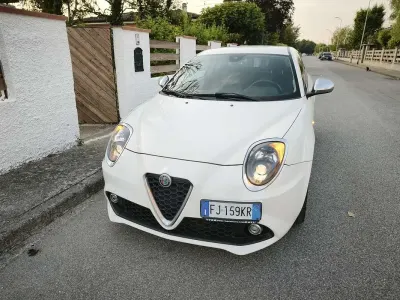 Usata Alfa Romeo MiTo Super 95 CV (69 kW) 2017 Utilitaria