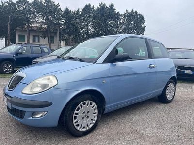 Usata Lancia Ypsilon 95 CV (69 kW) 2006 Blu Utilitaria
