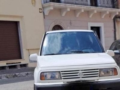 Brugt Suzuki Vitara 75 HK (55 kW) 1990 Hvid Stationcar
