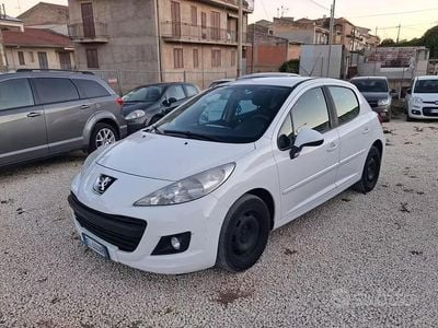 Usata Peugeot 207 Allure 92 CV (67 kW) 2012 Bianco Berlina