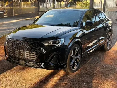 Usata Audi Q3 Sportback S-Line 150 CV (110 kW) 2023 Nero SUV