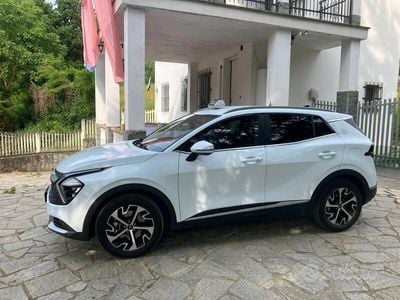 Usata Kia Sportage Style 180 CV (132 kW) 2024 Bianco SUV