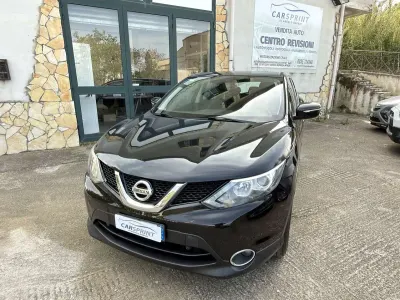 Usata Nissan Qashqai Acenta 110 CV (80 kW) 2014 Nero SUV