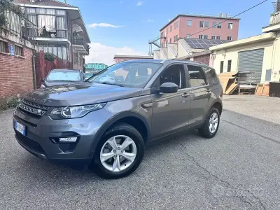 Usata Land Rover Discovery Sport 150 CV (110 kW) 2017 Grigio SUV