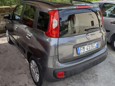 Usata Fiat Panda Pop 69 CV (50 kW) 2017 Nero Utilitaria