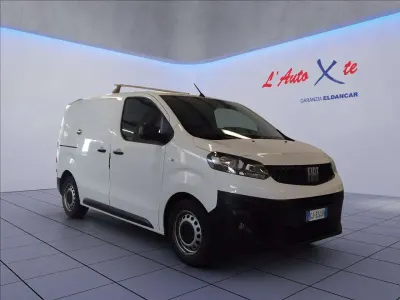Usata Fiat Scudo Business 102 CV (75 kW) 2022 Bianco pastello Furgone