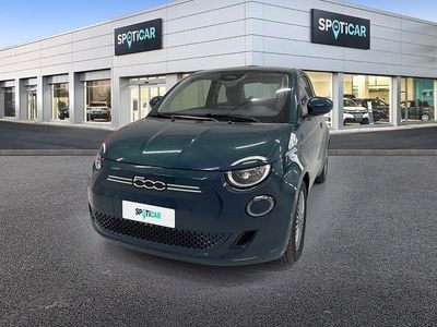 Nuova Fiat 500e 69 kW (95 CV) 2025