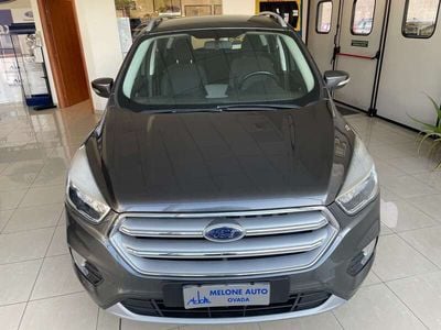 Grigio Usata 2018 Ford Kuga Business Edition SUV | 15.300 € (Cara)