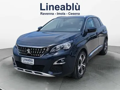 Usata Peugeot 3008 Allure 131 CV (96 kW) 2020 Blu metalizzato scuro SUV