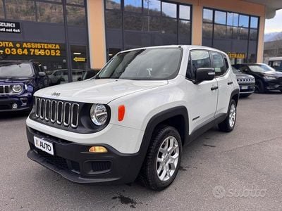 Usata Jeep Renegade Sport 120 CV (88 kW) 2017 Bianco SUV