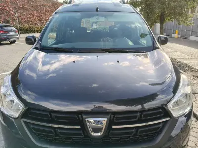 Usata Dacia Dokker Lauréate 75 CV (55 kW) 2018 Grigio Monovolume