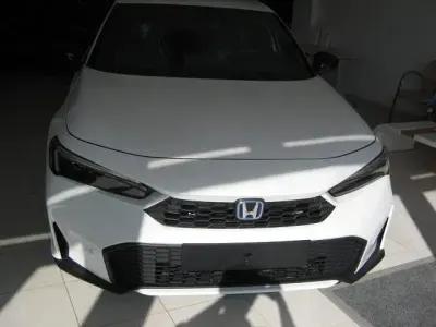Nuova Honda Civic Sport 142 CV (104 kW) 2026 Bianco