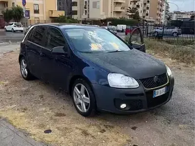 Usata VW Golf IV 105 CV (77 kW) 2006 Bluazzurro Berlina
