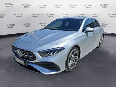 Usata Mercedes A180 Advanced Plus 116 CV (85 kW) 2024 Argento hightech Utilitaria
