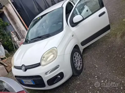 Usata Fiat Panda 75 CV (55 kW) 2012 Bianco Utilitaria