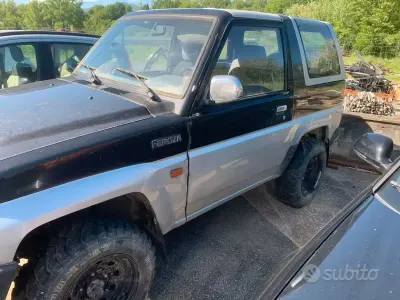 Usata Daihatsu Feroza 86 CV (63 kW) 1989 Nero SUV