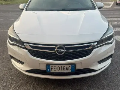 Usata Opel Astra 136 CV (100 kW) 2016 Bianco Station wagon