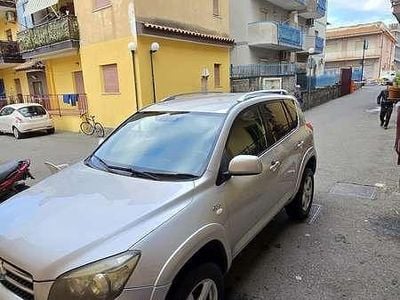 Usata Toyota RAV4 Luxury 177 CV (130 kW) 2006 SUV