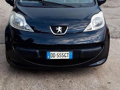 Usata Peugeot 107 68 CV (50 kW) 2006 Nero Utilitaria