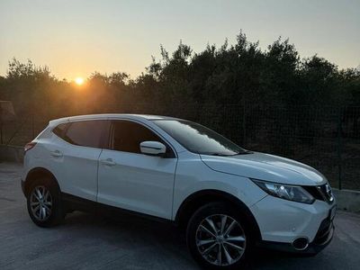 Usata Nissan Qashqai 115 CV (84 kW) 2015 Bianco SUV