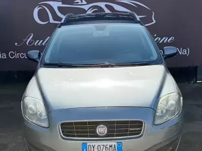 Occasion Fiat Croma Dynamic 150 ch (110 kW) 2009 Gris Break