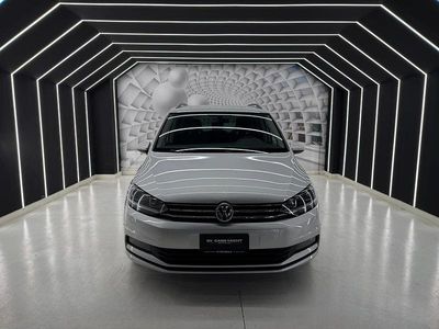 Usata VW Touran 115 CV (84 kW) 2018 Argento Monovolume