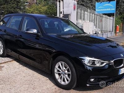Usata BMW 318 136 CV (100 kW) 2019 Nero metallizzato Station wagon