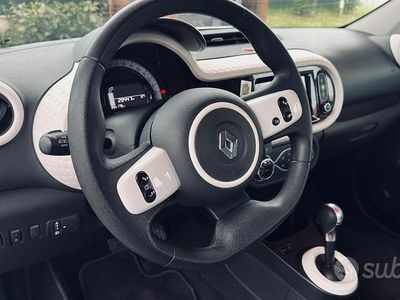 Usata Renault Twingo 60 kW (82 CV) 2024 Utilitaria