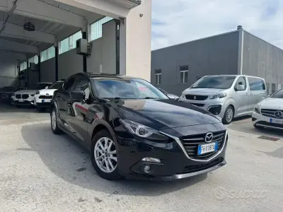 Usata Mazda 3 Exceed 105 CV (77 kW) 2017 Nero Berlina