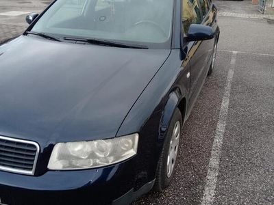 Blu Usata 2004 Audi A4 Station wagon | 2000 € (Cara)