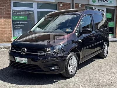 Usata VW Caddy 110 CV (80 kW) 2016 Viola/lilla Monovolume