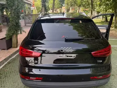 Usata Audi Q3 125 CV (91 kW) 2018 Nero SUV