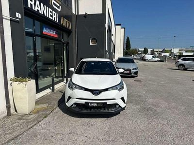 Usata Toyota C-HR Business Edition 98 CV (72 kW) 2017 Bianco SUV