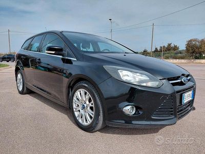 Usata Ford Focus 115 CV (84 kW) 2011 Nero Station wagon