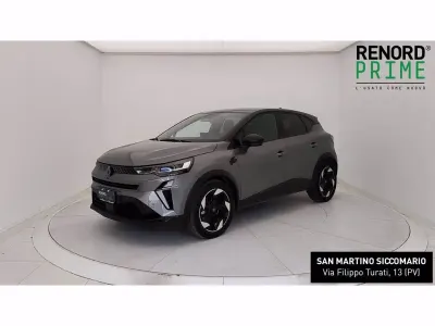 Usata Renault Captur Techno 143 CV (105 kW) 2024 Grigio SUV