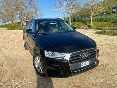 Usata Audi Q3 150 CV (110 kW) 2015 Nero SUV