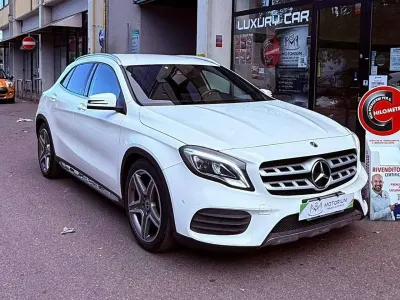 Usata Mercedes GLA180 Premium 122 CV (89 kW) 2018 Bianco SUV