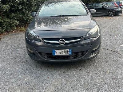 Usata Opel Astra Cosmo 110 CV (80 kW) 2014 Grigio Berlina