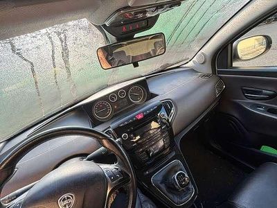 Usata Lancia Ypsilon S 69 CV (50 kW) 2013 Utilitaria