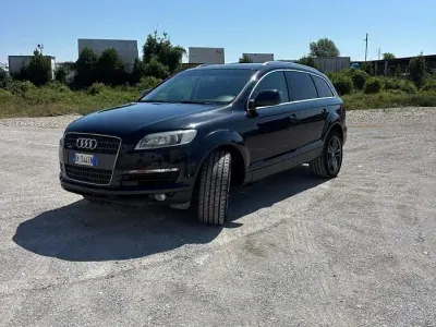 Usata Audi Q7 233 CV (171 kW) 2008 Nero SUV